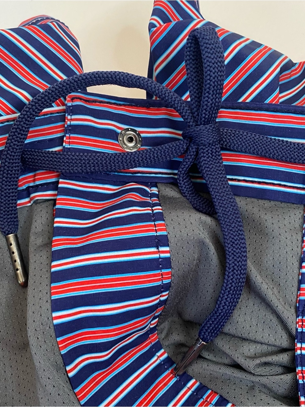 Lands End Men’s Striped Swim Shorts Red White Blue Lined 7” Inseam XL (40-42) - Picture 9 of 11
